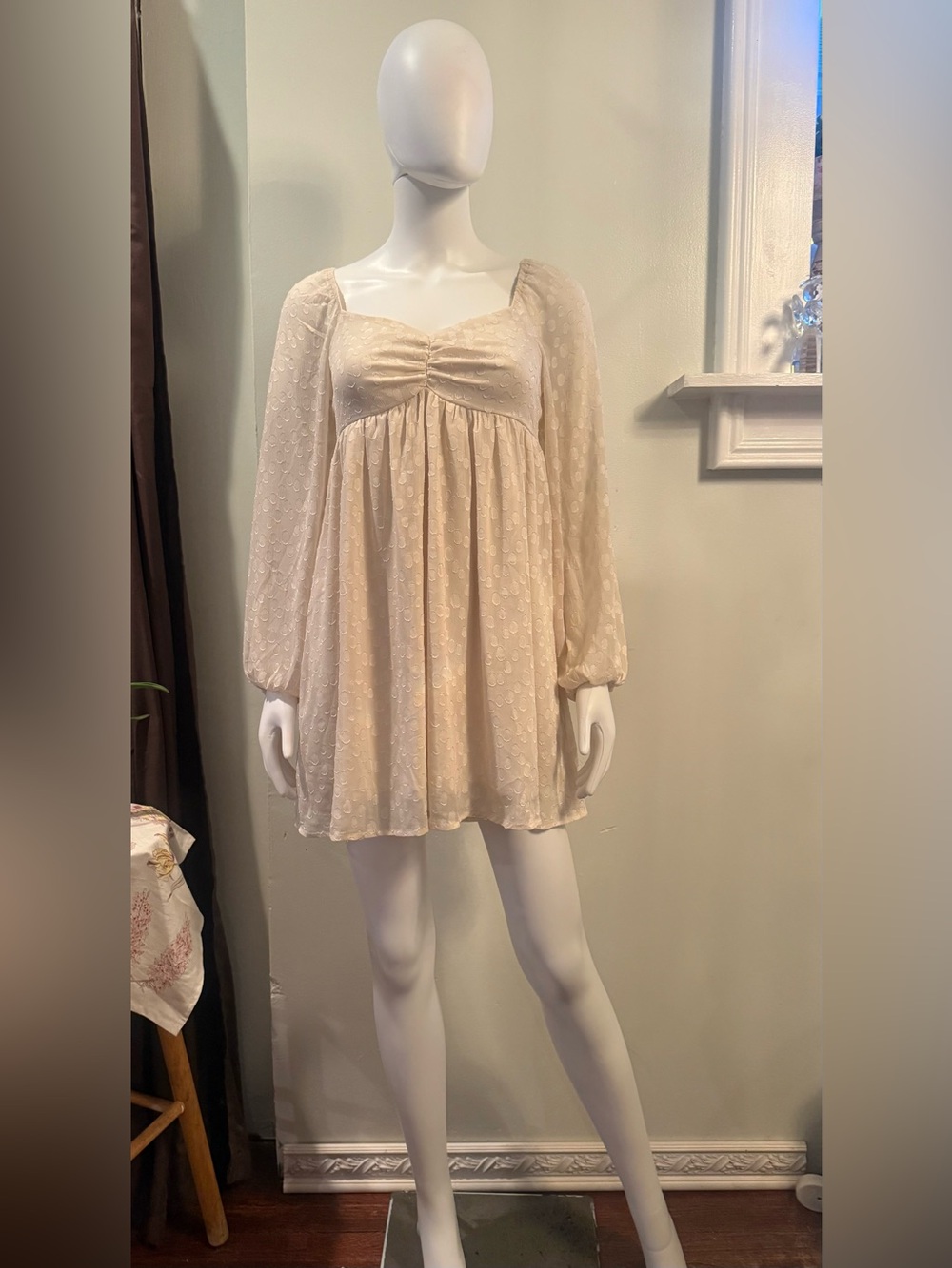 Audrey Parks Cream Textured Long-Sleeve Mini Dress with Sweetheart Neckline